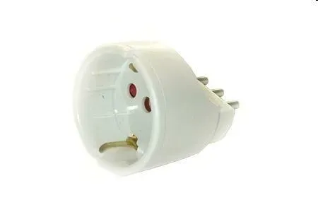 Adattatore presa tedesca bipolare Schuko a spina tripolare 10a