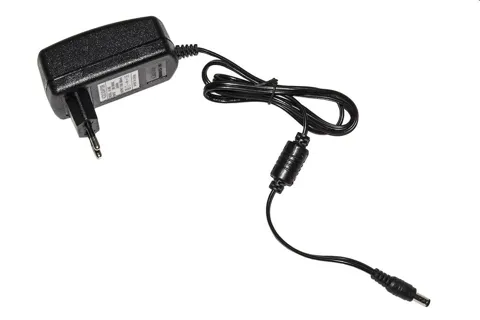 Alimentatore universale 5v 3a spina 5,5 x 2,1 mm lka5v