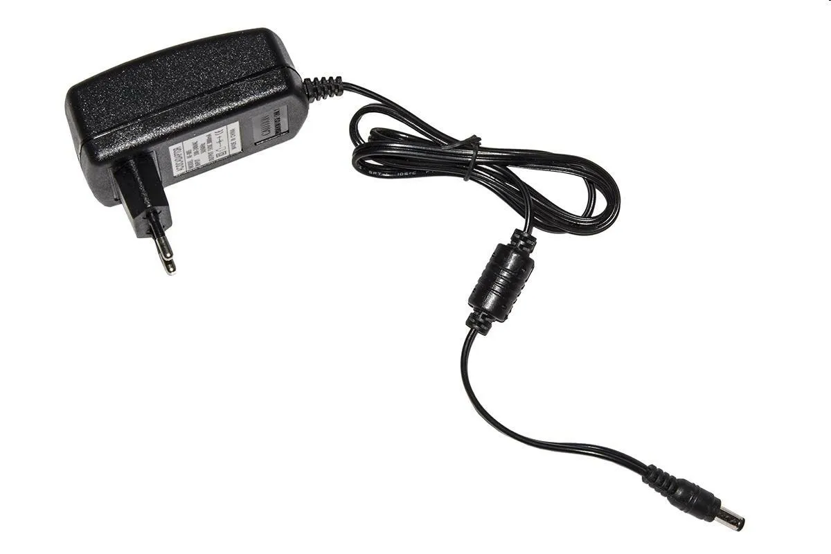 Alimentatore universale 5v 3a spina 5,5 x 2,1 mm lka5v