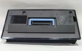 Toner neutro kyocera tk-715 km-3050/4050/5050